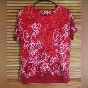 Taweechai Womens Size XL Red / White Floral Short Sleeve Nylon Top